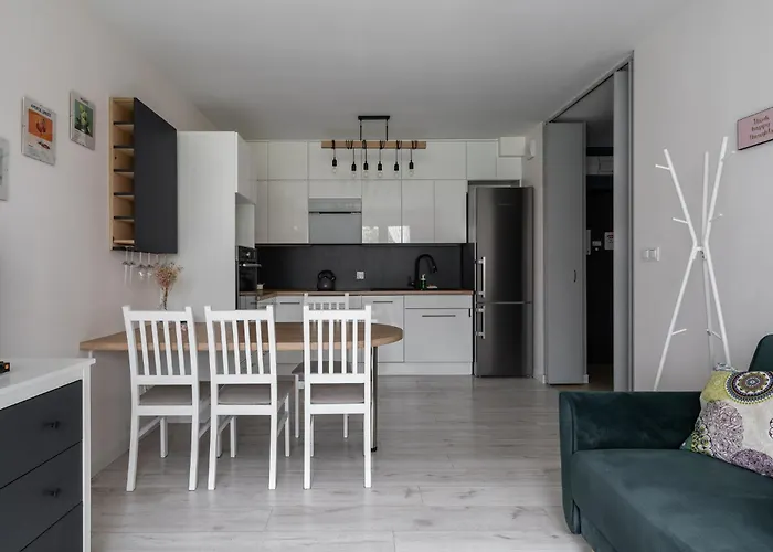 Rentplanet - Apartament Teczowa