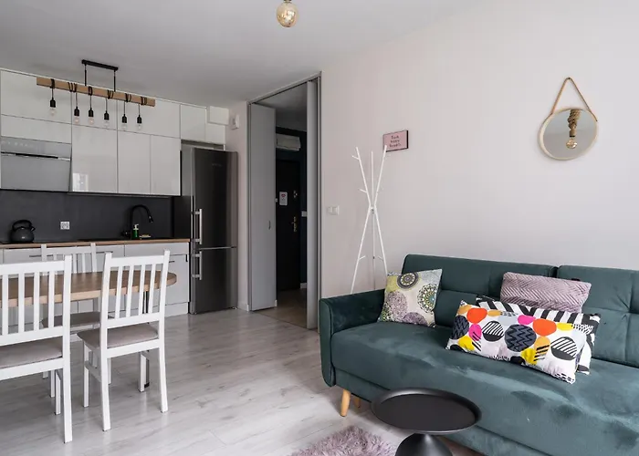 Rentplanet - Apartament Teczowa